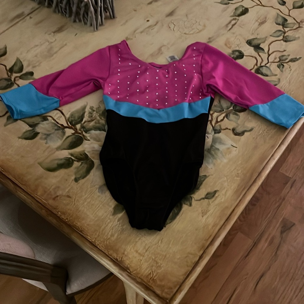 ❤️6 for 20 ❤️  Danskin Leotard size 7/8